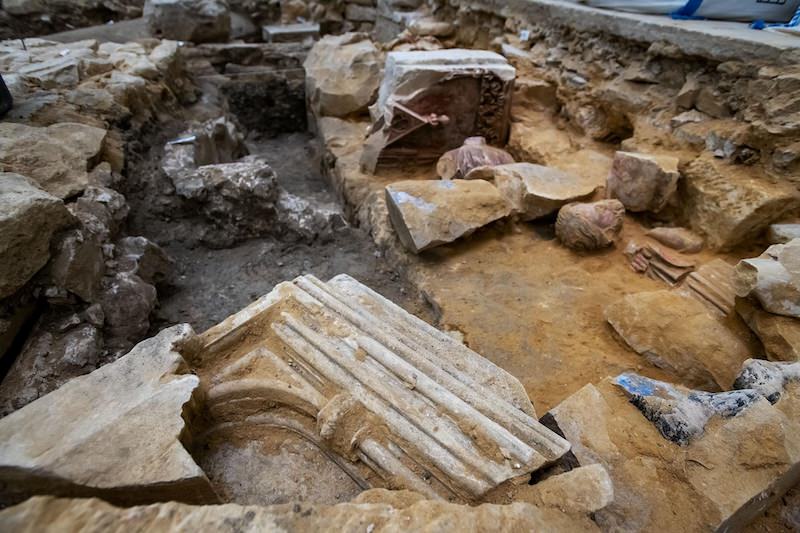 Stories in Stone - the Medieval Sculptures of Notre-Dame exhibition at the Cluny Museum until 16th March 2025